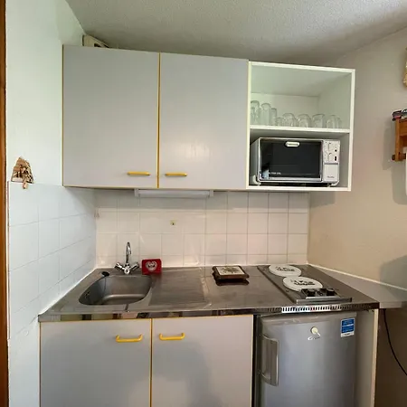 Apartment Calme Avec Balcon Sud, Parking, 4 Pers Max - - Fr-1-692-100